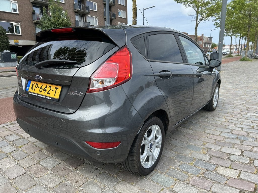 Ford Fiesta 1.0 Style Ultimate 5 deurs navigatie airco/ecc, Voorwielaandrijving, Stof, 525 kg, 82 pk