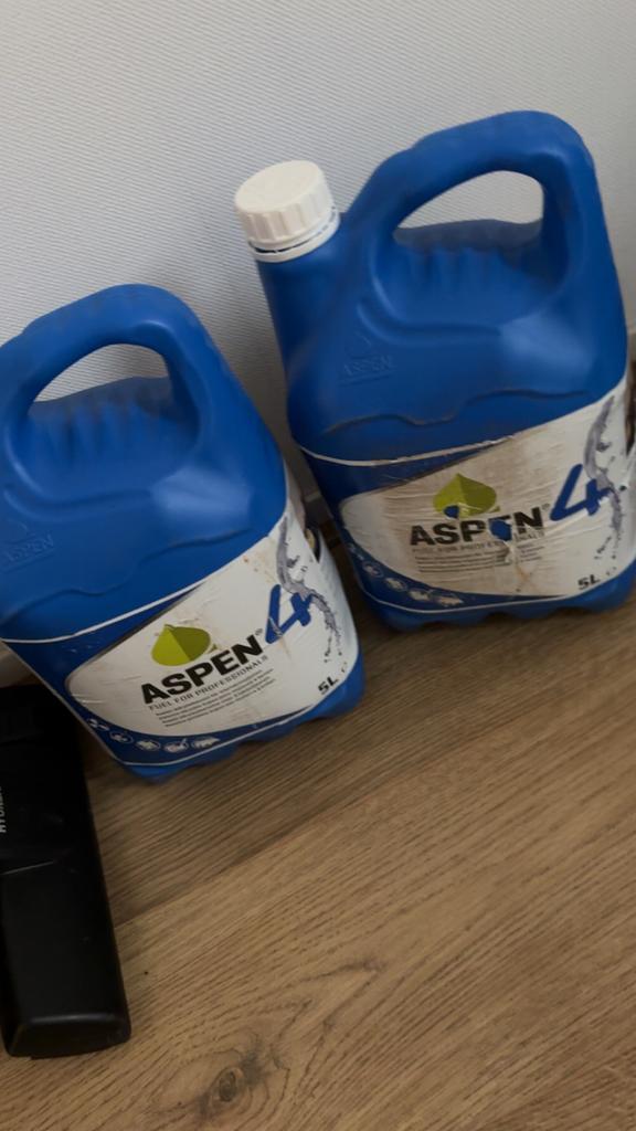 Aspen 4 brandstof 5L jerrycans (2 stuks), Ophalen of Verzenden
