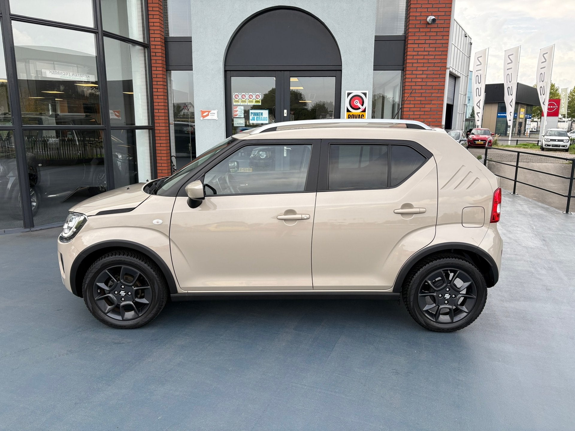 Suzuki IGNIS 1.2 Smart Hybrid Select AUTOMAAT LMV AIRCO, Auto's, Gebruikt, Euro 6, 4 cilinders, Bruin