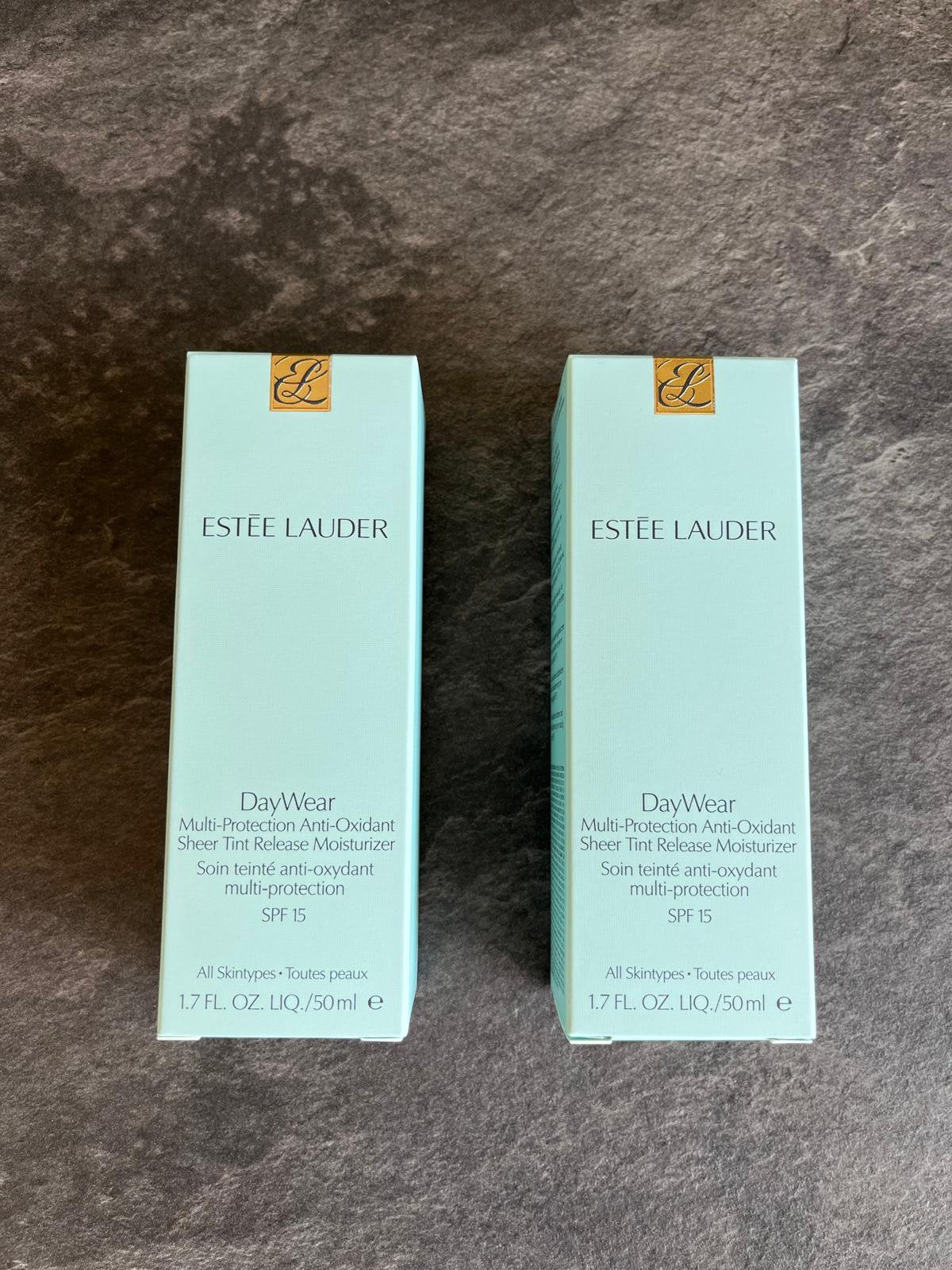 !!!NIEUW!!! Estee Lauder Sheer Tint 50 ml (2 stuks), Ophalen of Verzenden, Zo goed als nieuw, Gehele gezicht