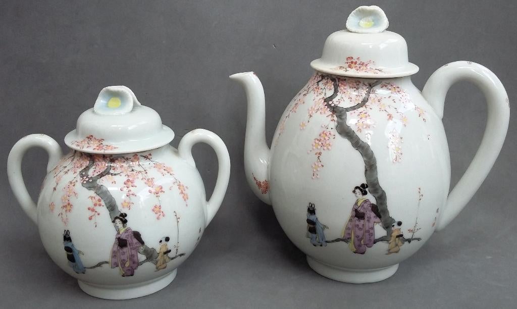 Omstreeks 1950 Japan Kutani Porselein Theepot Suikerpot, Antiek en Kunst, Ophalen of Verzenden