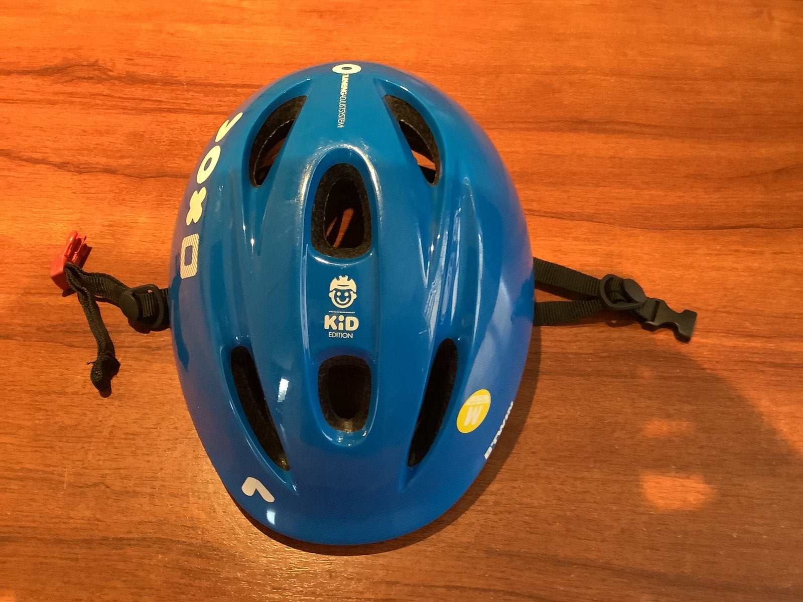 BTWin kinderfietshelm, Fietsen en Brommers, Fietsaccessoires | Fietshelmen, Ophalen of Verzenden, Zo goed als nieuw