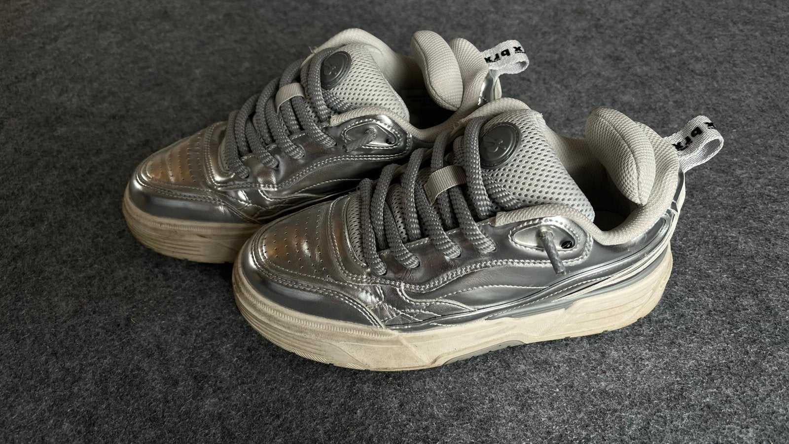 Bronx sneakers maat 38 - zilverkleurig, vallen kleiner uit, Ophalen, Zo goed als nieuw, Overige kleuren, Sneakers of Gympen