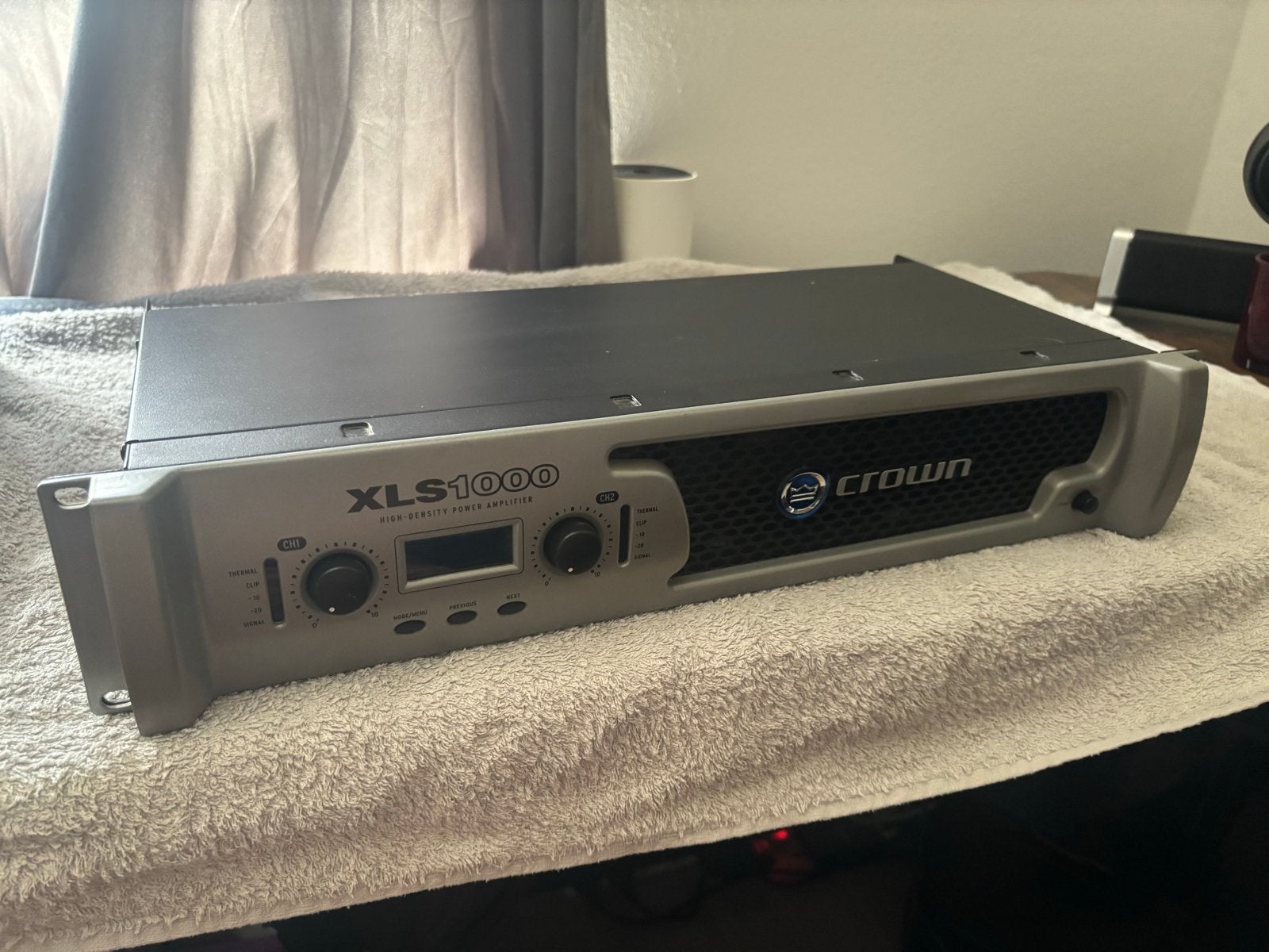 Crown XLS 1000 High-Density Eindversterker, Overige merken, Gebruikt, Ophalen of Verzenden, 120 watt of meer