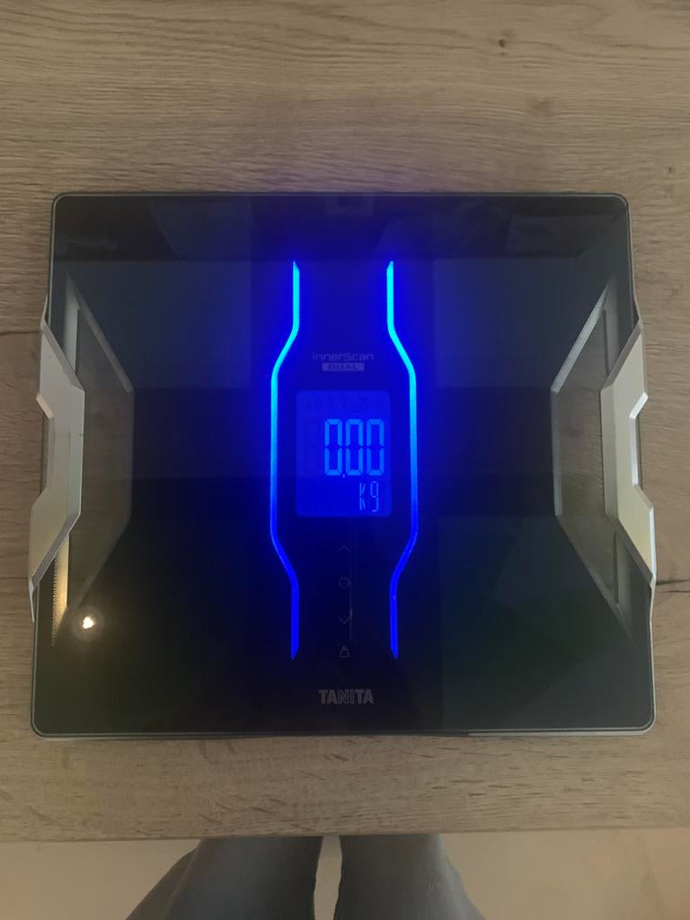 TANITA RD-953 zwart personenweegschaal, Ophalen, 100 kg of meer, Personenweegschaal, Fijner dan 1 gram