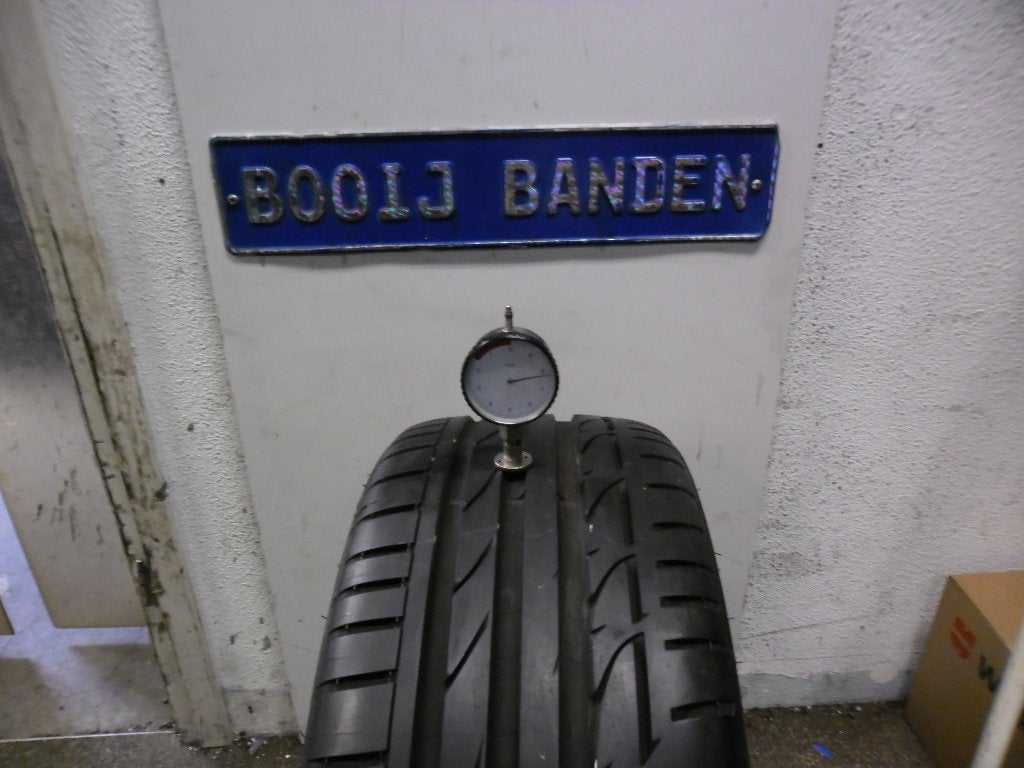 225 35 19 rft demobanden bridgestone potenza s001 met 7,7mm, Auto-onderdelen, Banden en Velgen, Banden en Velgen, Zomerbanden
