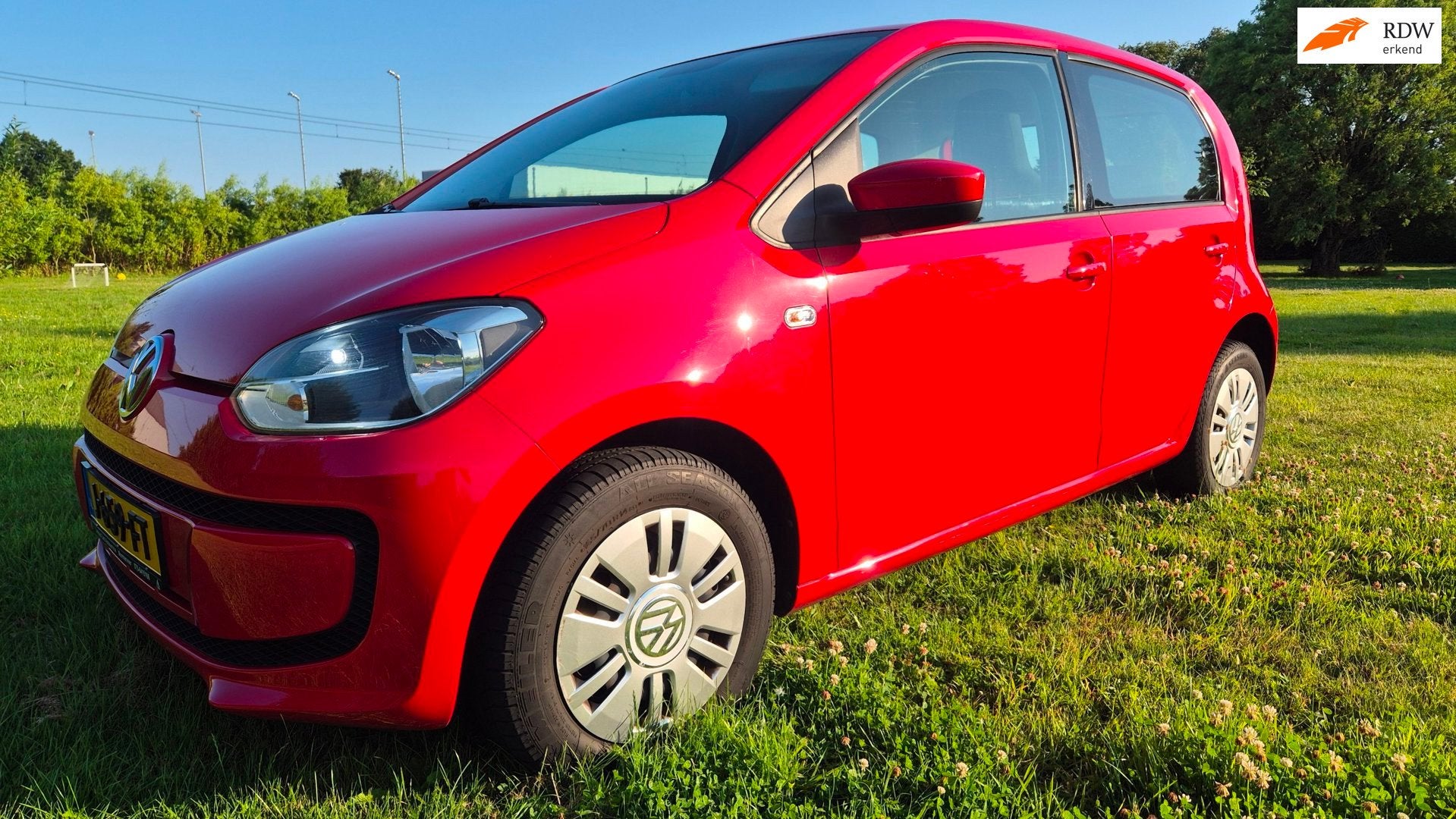 Volkswagen Up! 1.0 up! BLUE MOTION AIRCO 5-DEURS NIEUWE APK, Voorwielaandrijving, Euro 5, Gebruikt, Up!