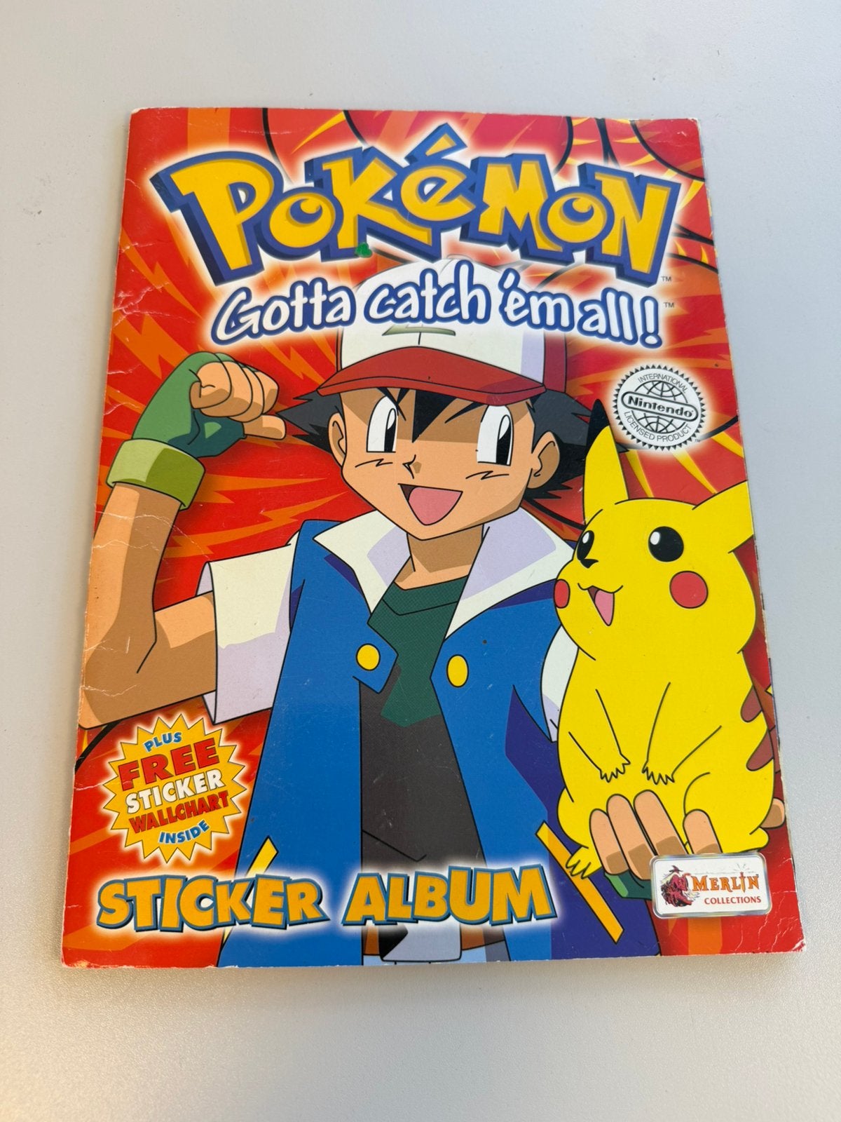 Pokémon Merlin 1999 Sticker map Album 100% Compleet + Poster, Ophalen of Verzenden, Zo goed als nieuw