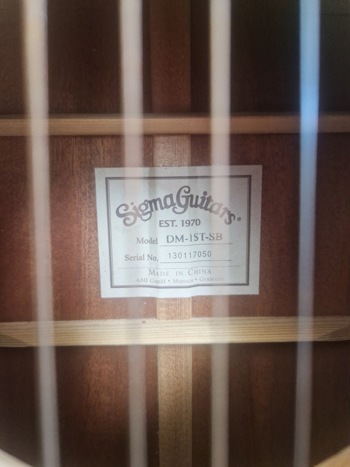 Sigma DM-1ST-SB Westerngitaar met hoes, Ophalen, Gebruikt, Western- of Steelstringgitaar