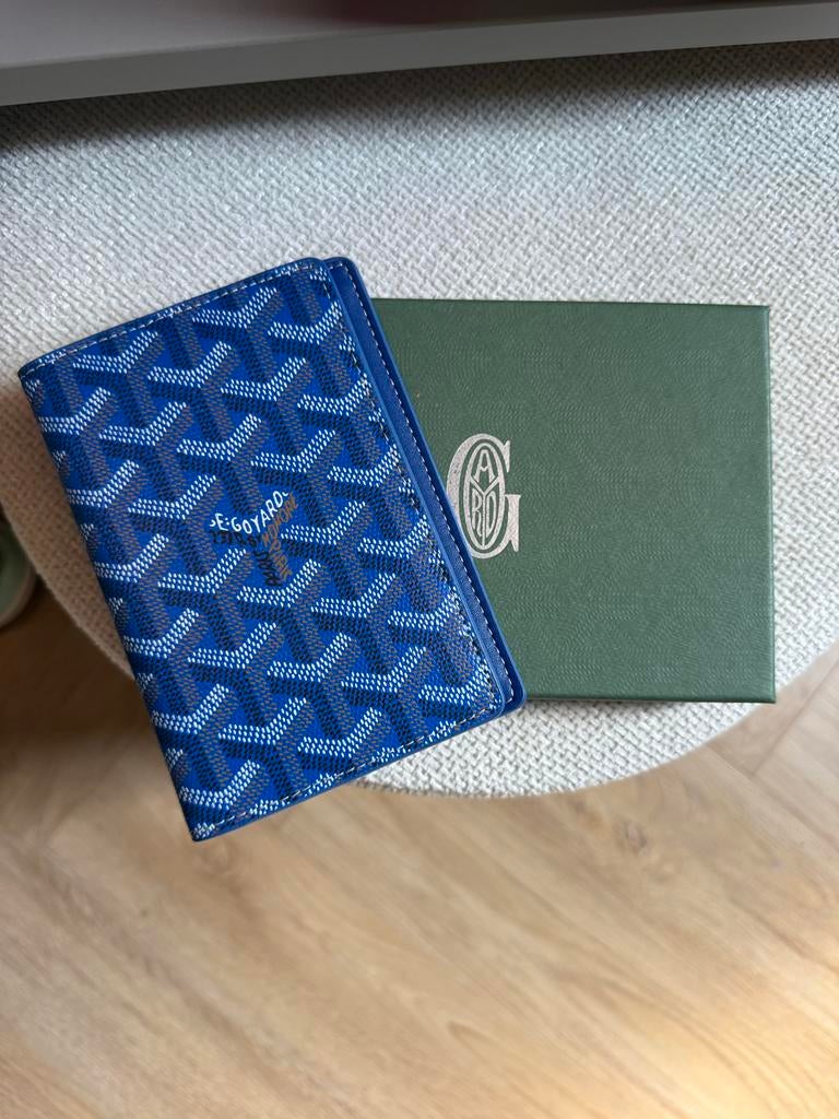 Goyard Paspoorthouder - Blauw, Overige merken, Zo goed als nieuw, Leer, Verzenden