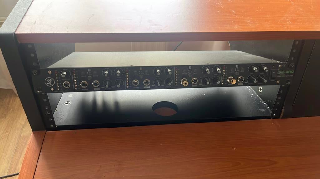 Headphone amplifier, Ophalen of Verzenden, Zo goed als nieuw
