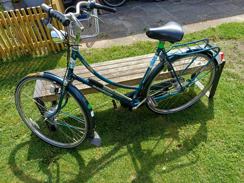Oudere Batavus fiets voor station of uitgaan, Fietsen en Brommers, Fietsen | Dames | Damesfietsen, Ophalen of Verzenden, Gebruikt
