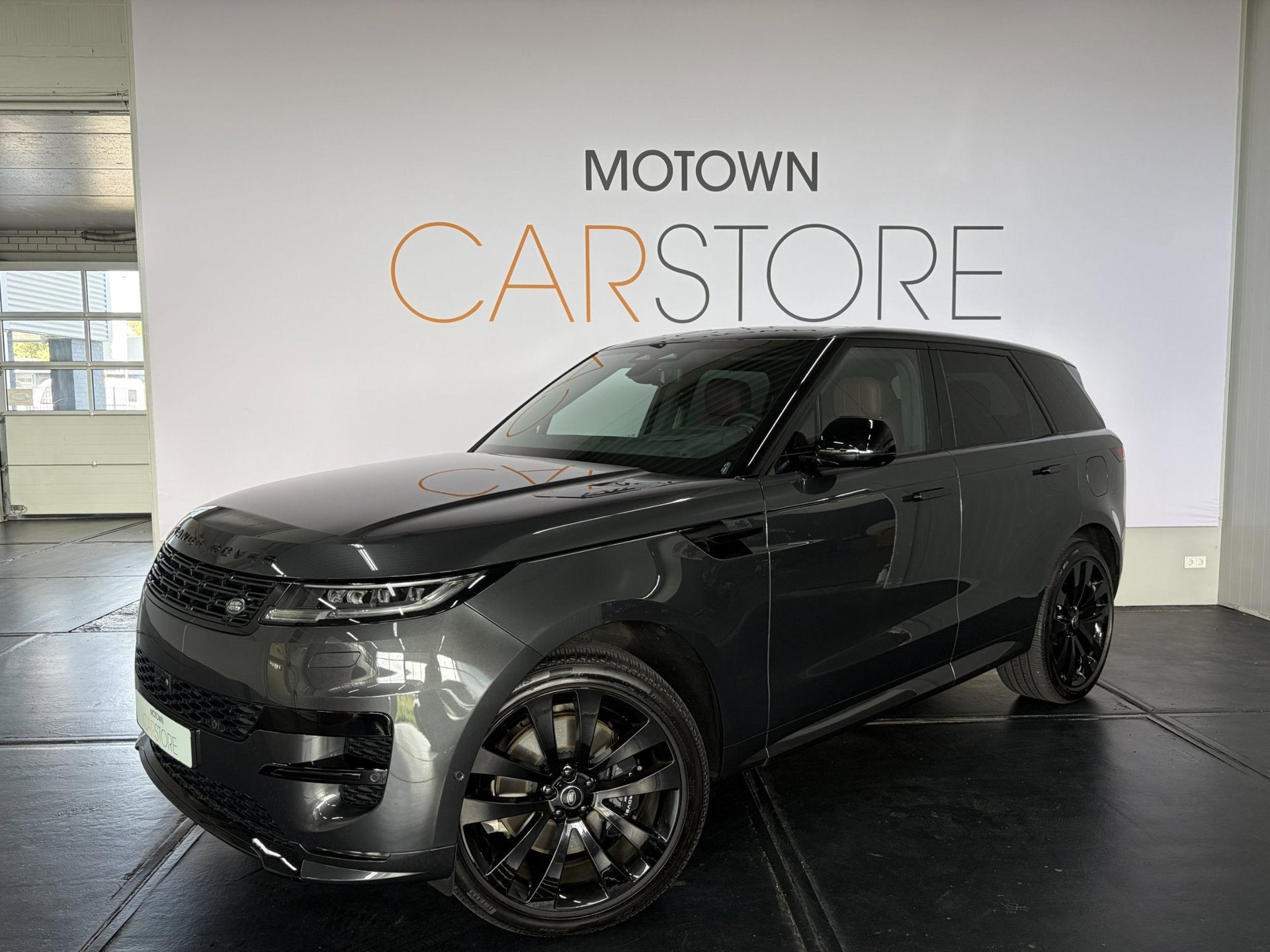 Land Rover Range Rover Sport P460e HSE Dynamic 23 inch Pano, Auto's, Automaat, Dealer onderhouden, 2996 cc, Bedrijf