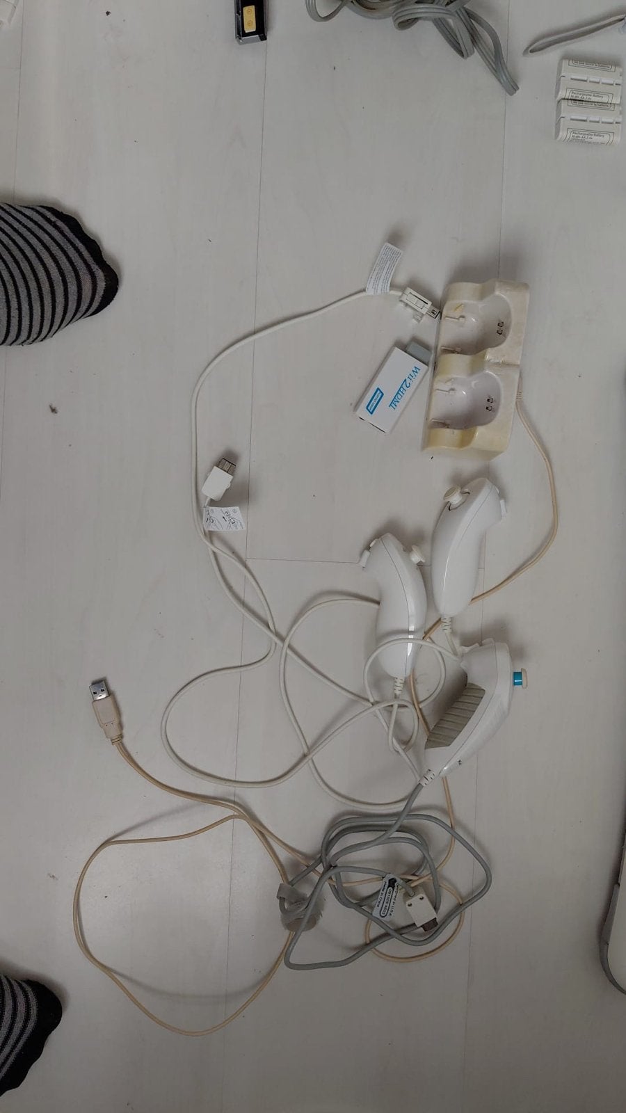 Complete Nintendo Wii set met 7 spellen en accessoires, Ophalen of Verzenden, Gebruikt, Met 3 controllers of meer, Met games