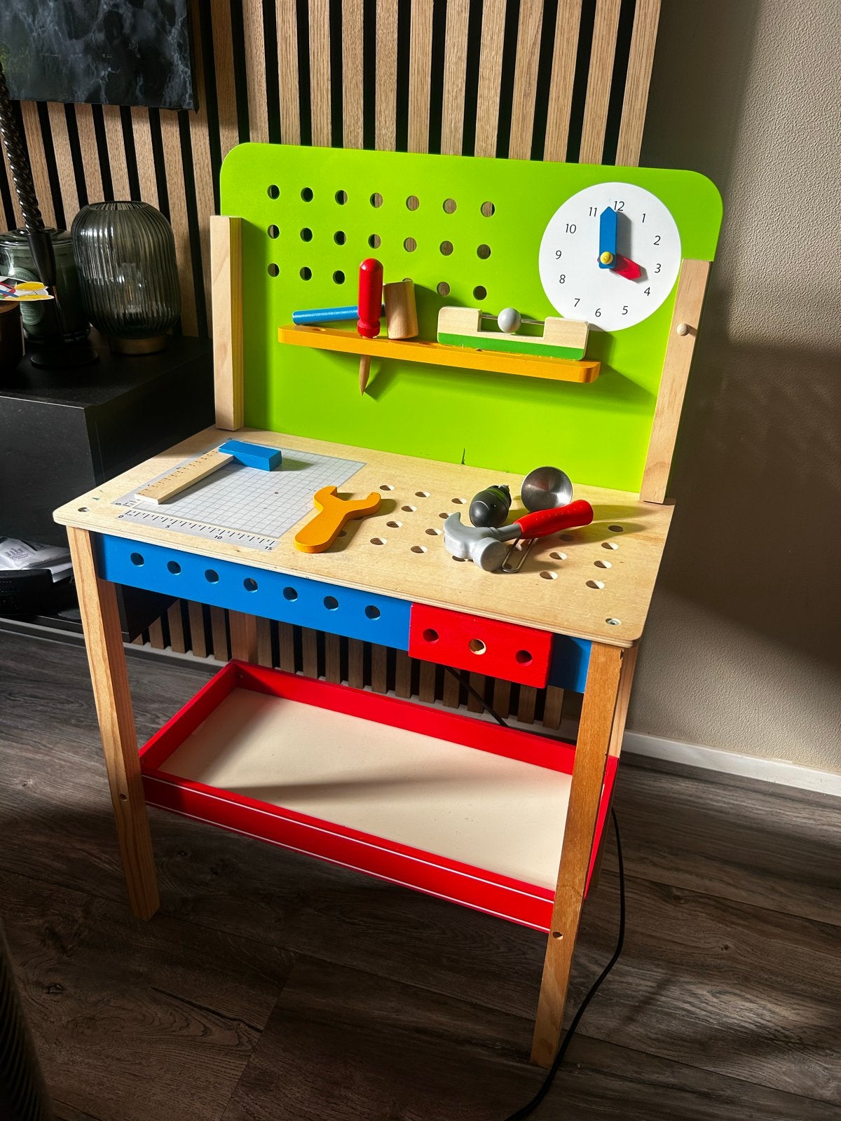 Houten kinderwerkbank met gereedschap en klok, Ophalen, Gebruikt, Jongen of Meisje