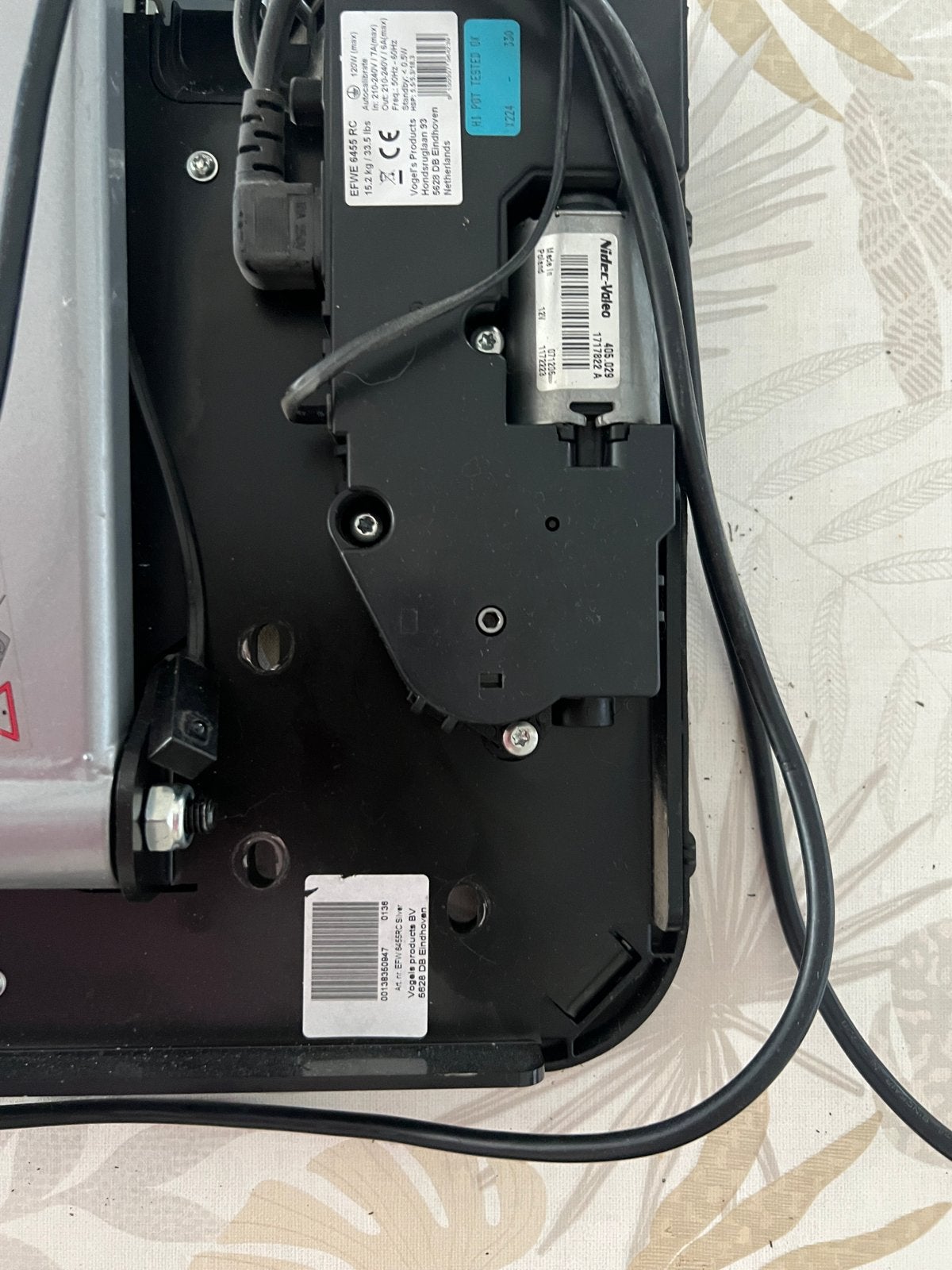 Elektrische TV Beugel met Afstandsbediening - Wandmontage, Audio, Tv en Foto, Televisiebeugels, Ophalen, Gebruikt
