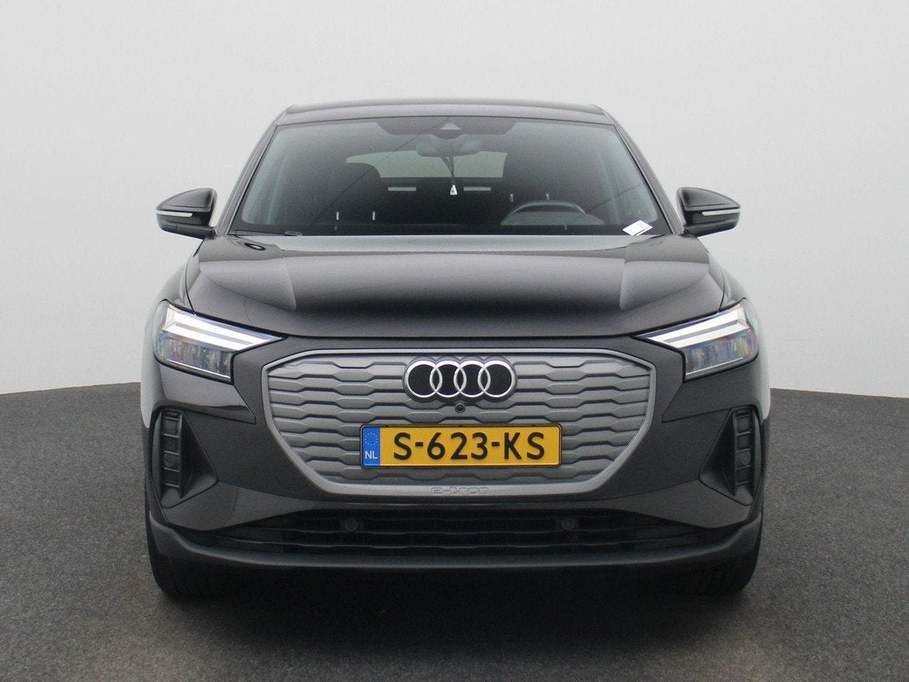 Audi Q4 Sportback e-tron 40 Edition 77 kWh 204 PK | Automaat, Auto's, Audi, 12 maanden, Gebruikt, Zwart, 2020 kg