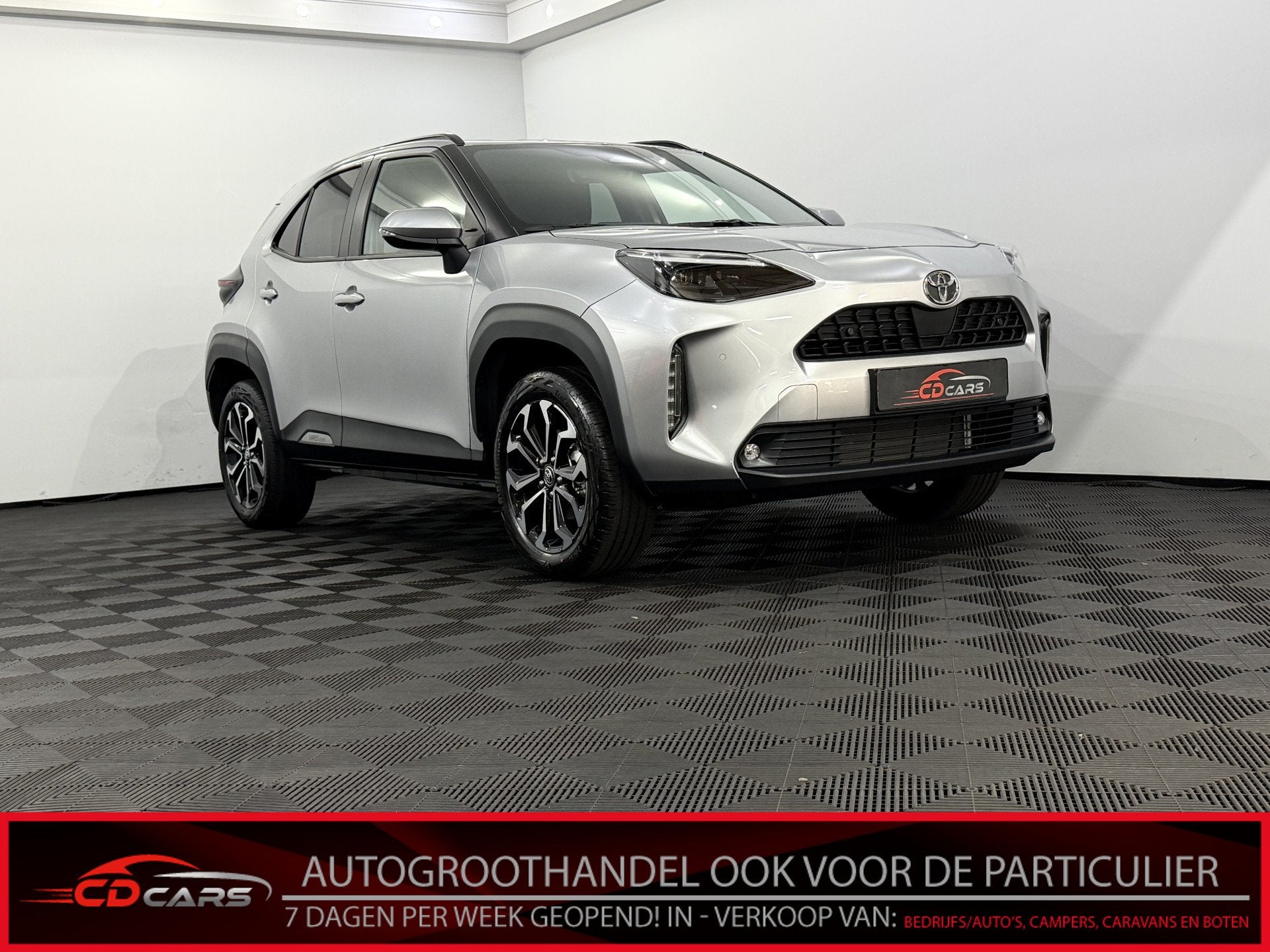 Toyota Yaris Cross 1.5 Hybrid 130 Executive Camera, Navi, St, Stof, Gebruikt, Bedrijf, Hybride Elektrisch/Benzine