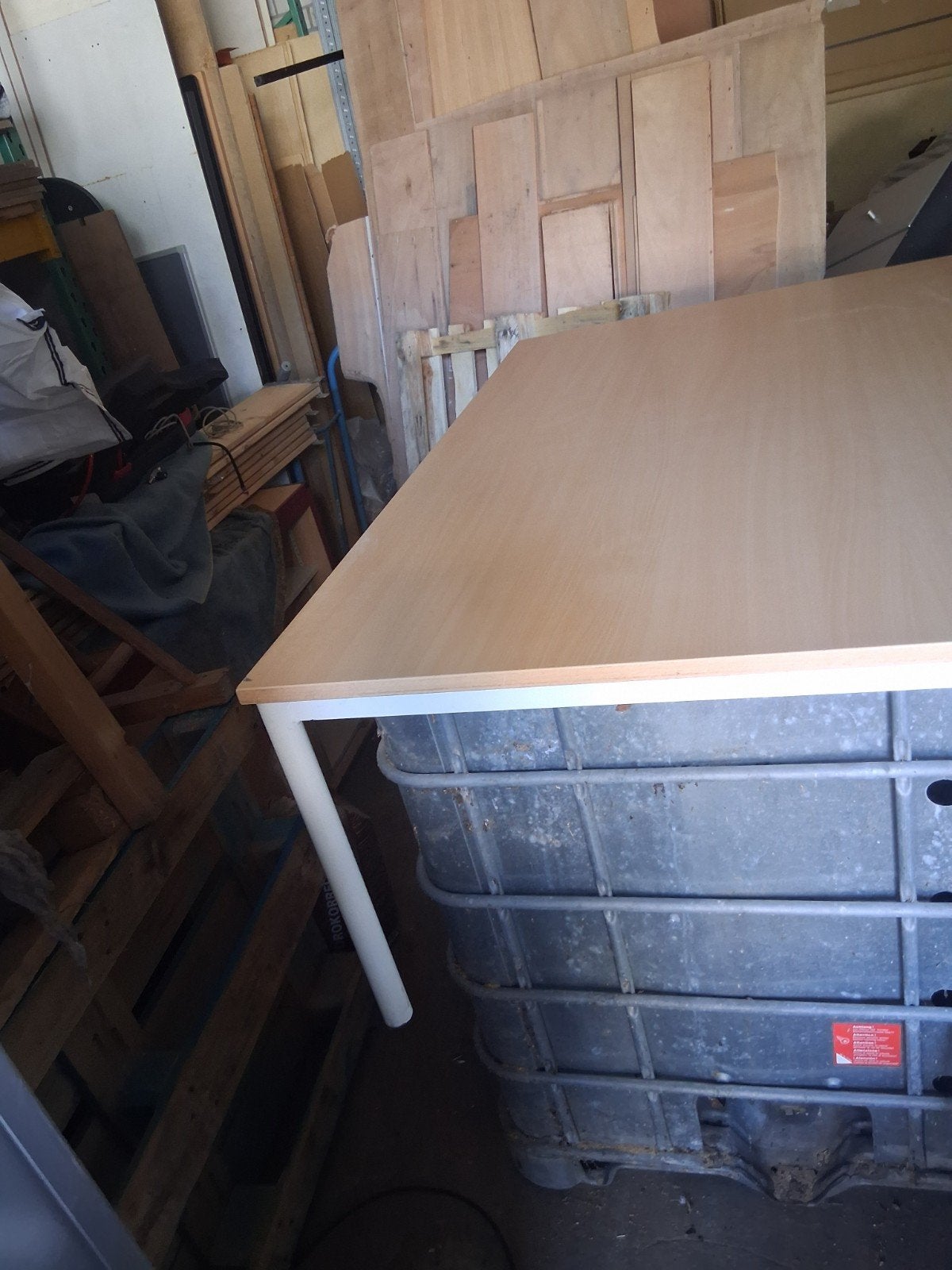 Mooie lage bijzettafel afmetingen 140 x 100 x 52 cm, Gebruikt, 100 tot 150 cm, Industrieel, functioneel, 150 tot 200 cm