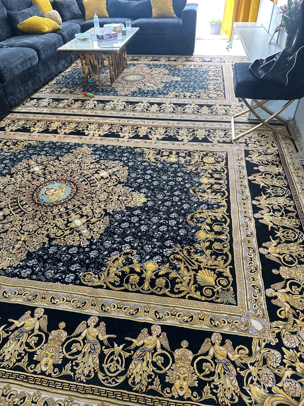 Luxe vloerkleed iran tpijt weersache  2 stuken- Zwart/Goud, Ophalen, Zwart, Zo goed als nieuw, 200 cm of meer
