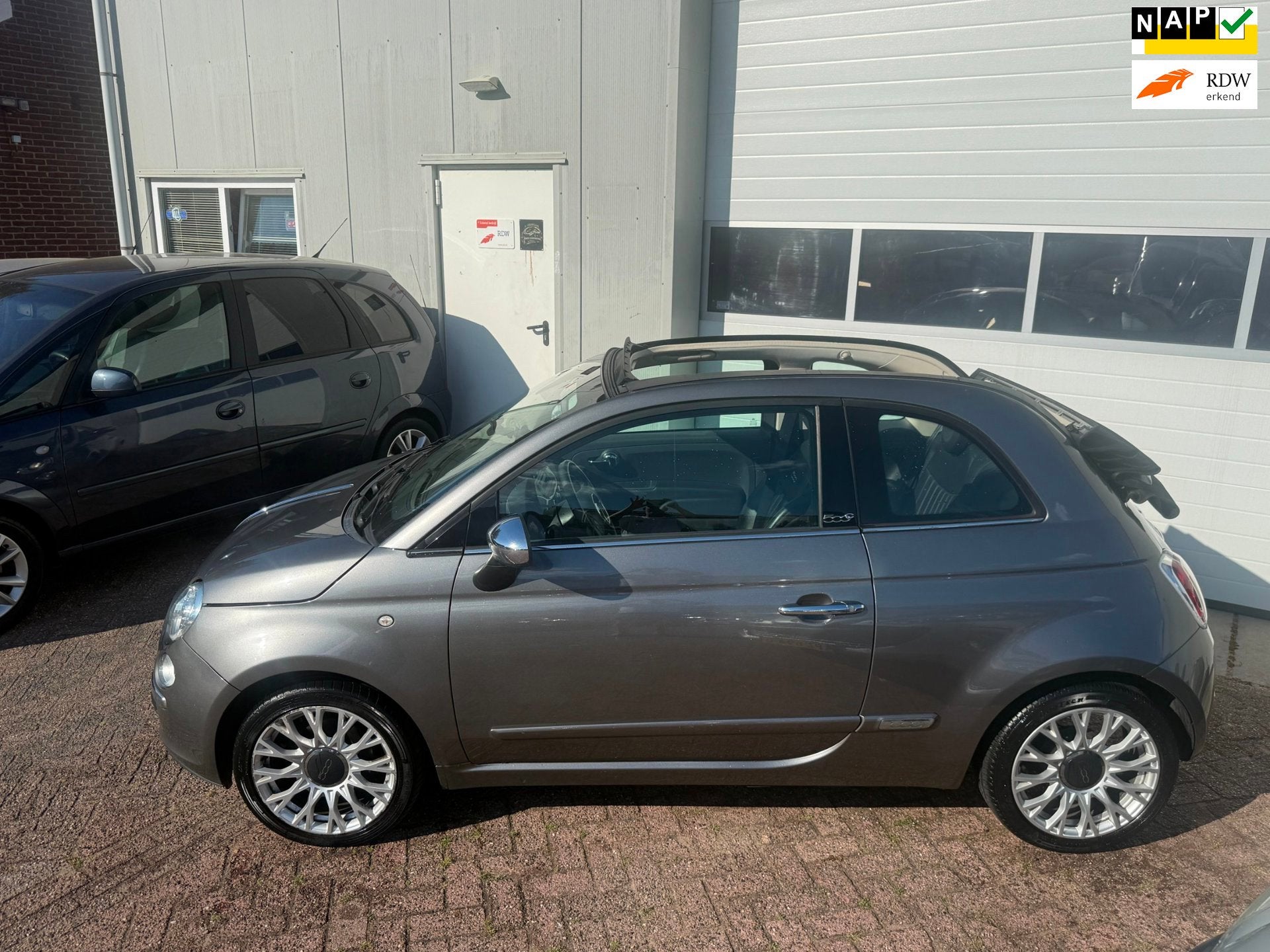 Fiat 500 C 0.9 TwinAir Lounge Cabrio automaat!, Auto's, Fiat, Euro 5, Gebruikt, 31 €/maand, Cabriolet