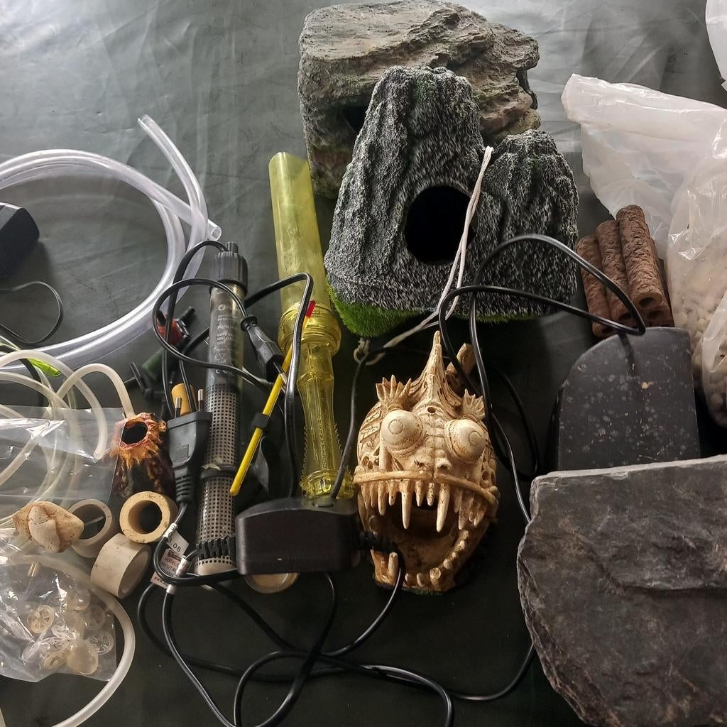 Aquarium inrichting, Dieren en Toebehoren, Vissen | Aquaria en Toebehoren, Ophalen of Verzenden, Zo goed als nieuw, Leeg aquarium