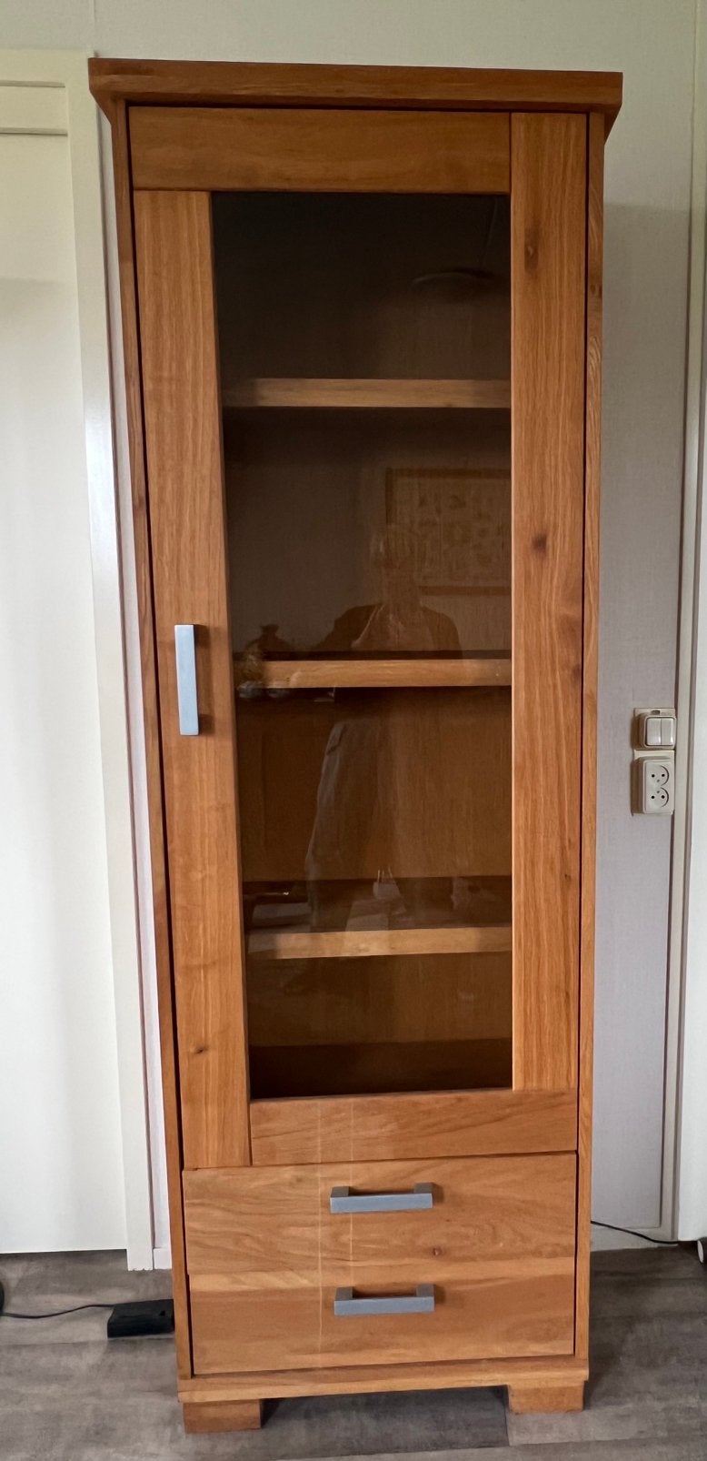 Vitrinekast met laden, Ophalen, 50 tot 100 cm, Zo goed als nieuw, 150 tot 200 cm