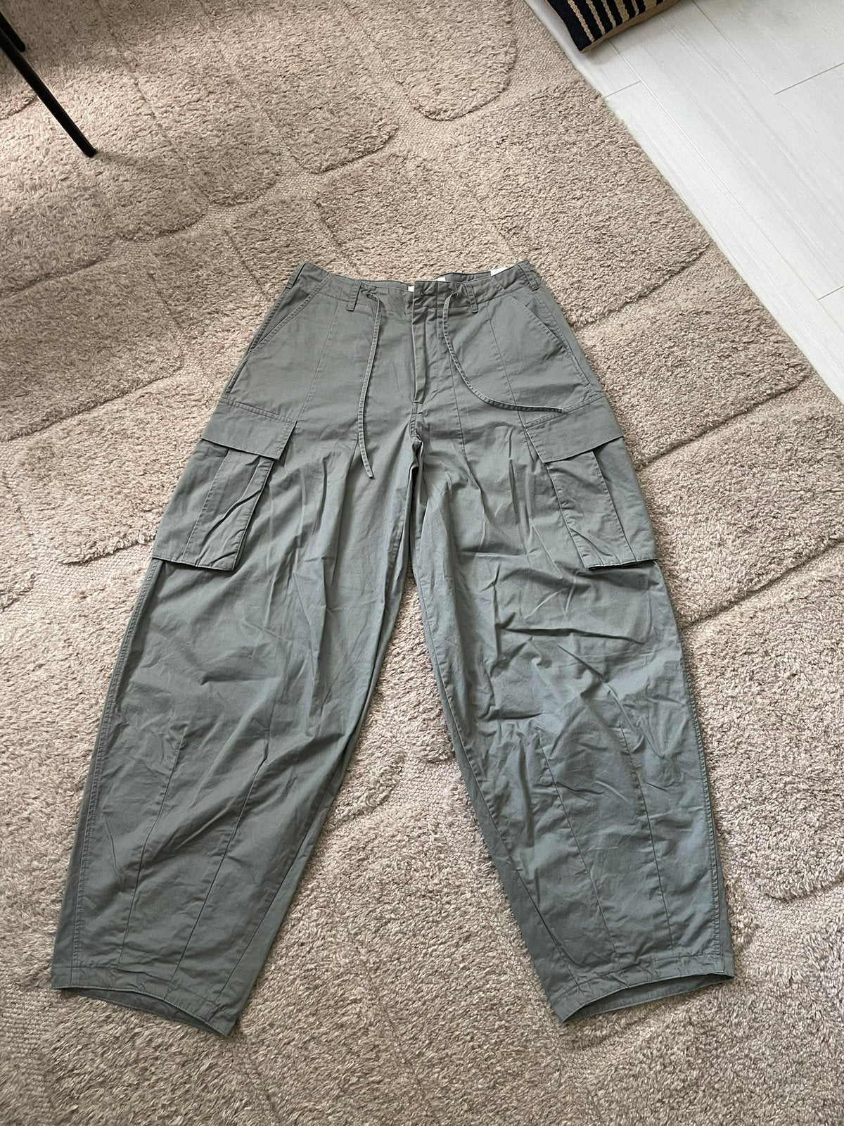 Stradivarius wijde cargo broek, maat 36, Ophalen of Verzenden, Zo goed als nieuw, Maat 36 (S), Grijs
