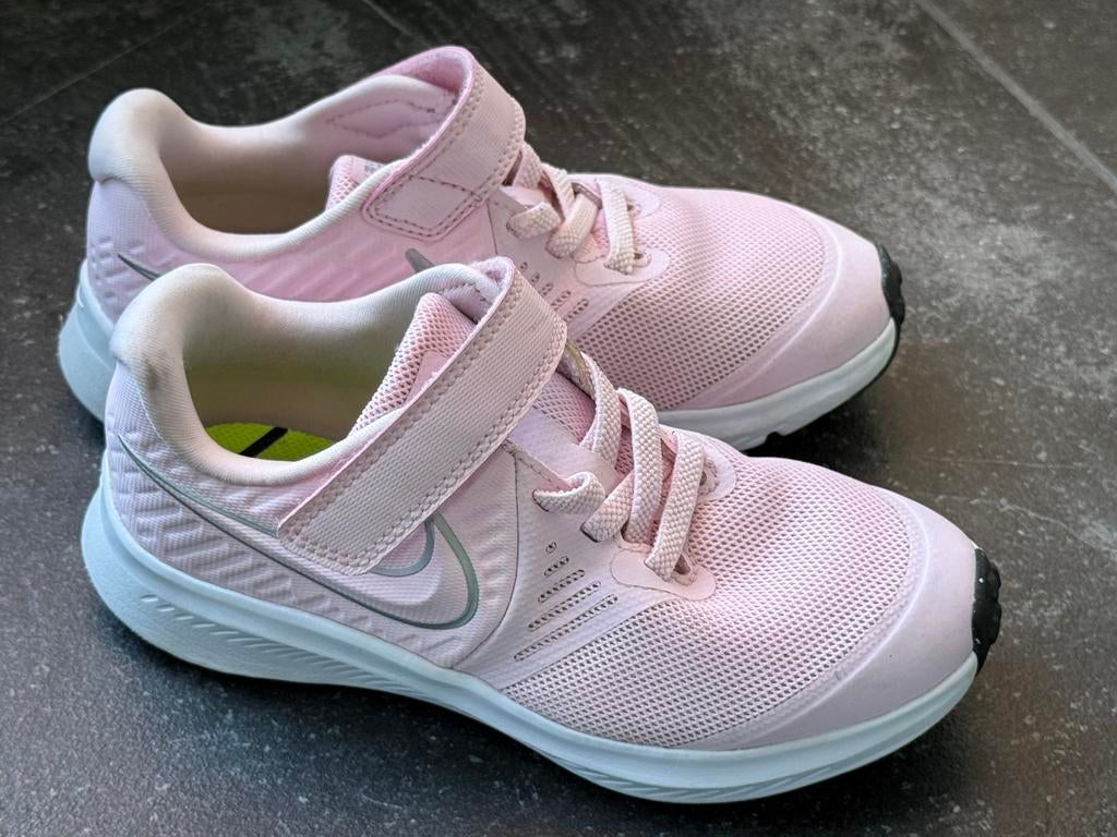 Nike star runner maat 28,5 roze, Ophalen of Verzenden, Nieuw, Hardloopschoenen, Nike