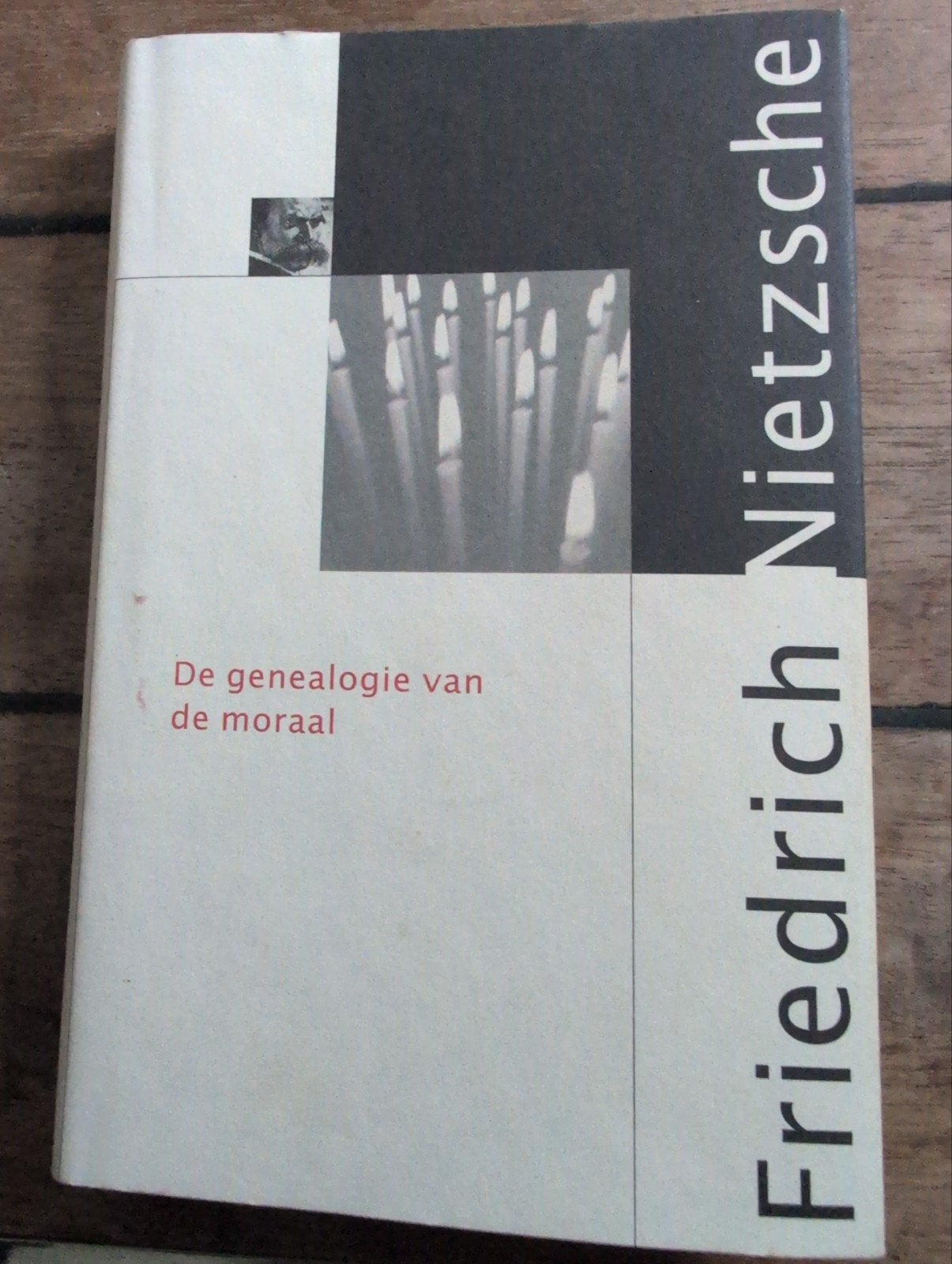 Friedrich Nietzsche - De genealogie van de moraal, Boeken, Ophalen of Verzenden, Gelezen, Friedrich Nietzsche, Europa overig