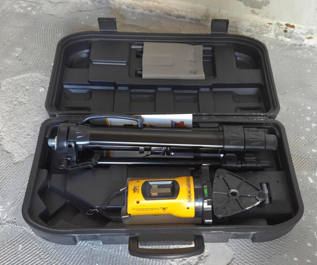 Laser met statief in koffer - Tur Craft, Ophalen