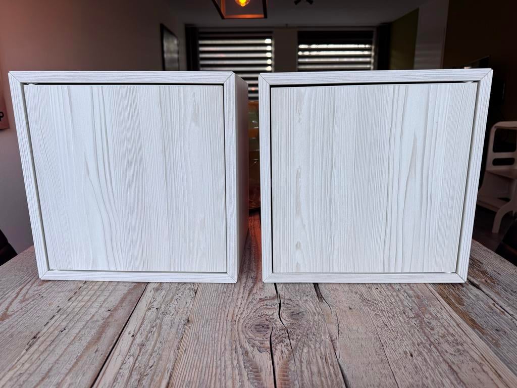 IKEA Nachtkastjes zwevend, Huis en Inrichting, Ophalen, Gebruikt, Minder dan 45 cm, Minder dan 55 cm