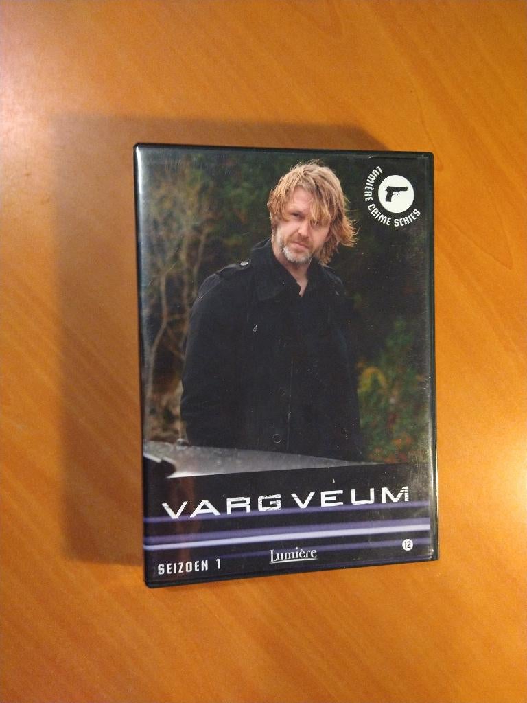 3-DVD Varg Veum. Seizoen 1, Vanaf 12 jaar, Ophalen of Verzenden, Zo goed als nieuw, Detective en Krimi
