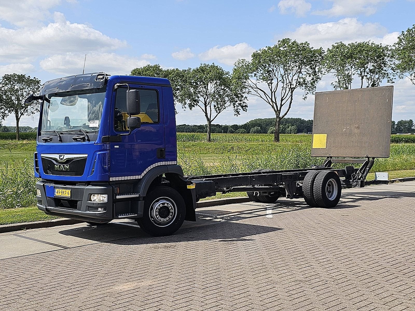 M.A.N. 12.250 TGM taillift only 280 km, Auto's, Automaat, Euro 6, Blauw, MAN