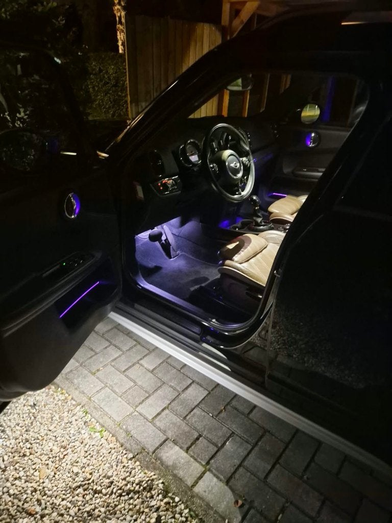 Foto 10 van Mini Countryman 1.5 100KW Cooper AUT 2017 Zwart