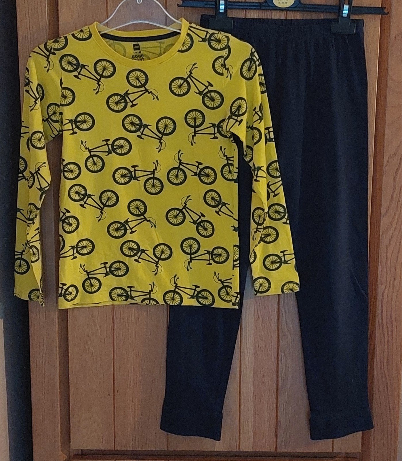 Hema pyjama set, maat 134/140, Kinderen en Baby's, Kinderkleding | Maat 134, Ophalen, Nacht- of Onderkleding, Zo goed als nieuw