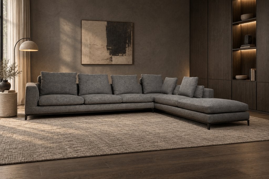 NIEUW GESTOFFEERD Minotti Andersen Hoekbank | NP €25.000, Minotti, Hoekbank, Www.designplaats.nl, Vierpersoons of meer