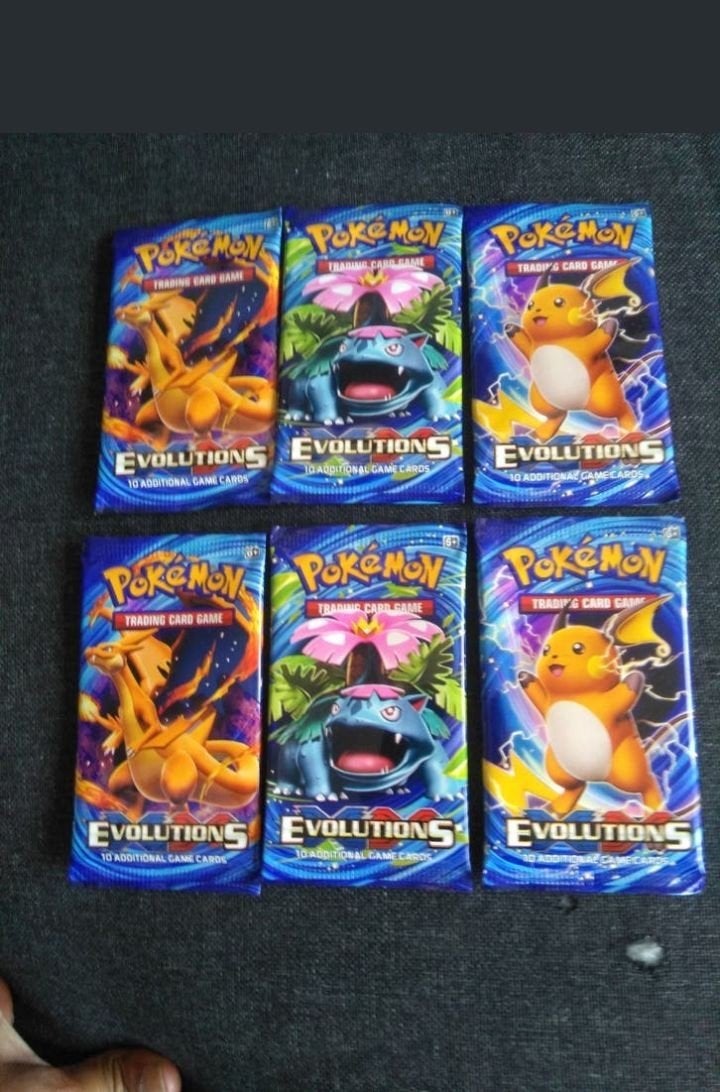 Pokemon pakjes evolution, Hobby en Vrije tijd, Verzamelkaartspellen | Pokémon, Ophalen of Verzenden, Nieuw
