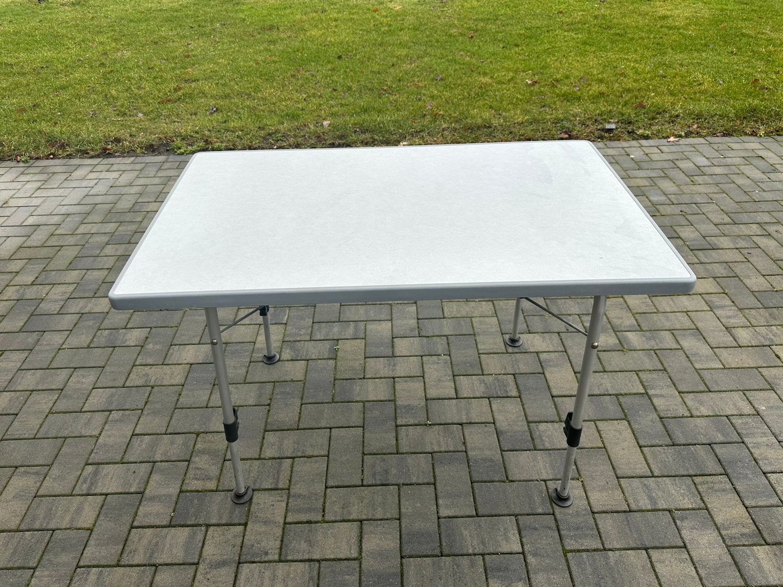 Camping tafel ducdalf, Ophalen, Zo goed als nieuw, Campingtafel