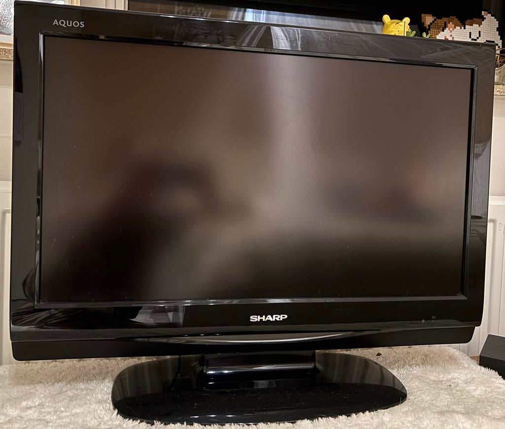 Sharp LCD Colour TV 26 inch, Ophalen, 50 Hz, LCD, Zo goed als nieuw