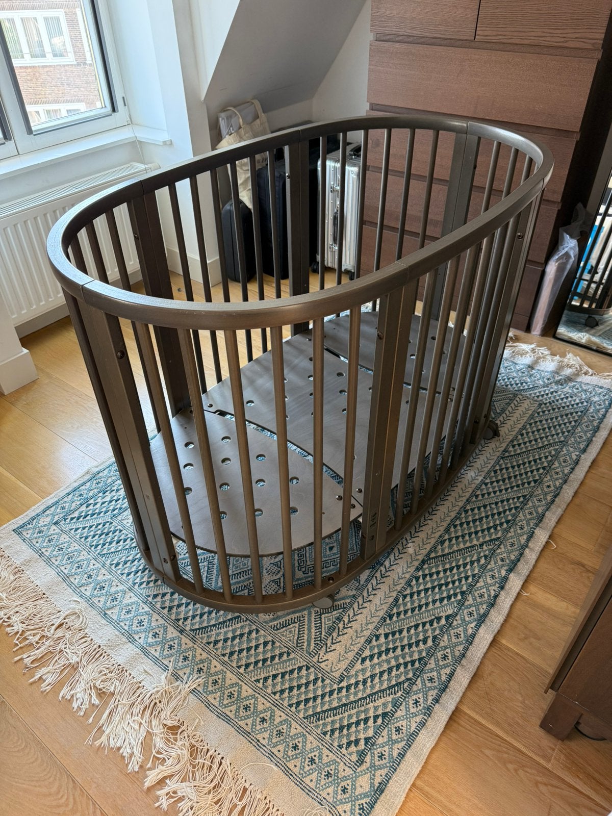 Stokke Sleepi V2 Bed - Zo goed als nieuw, Ophalen, Zo goed als nieuw, Minder dan 140 cm, Matras