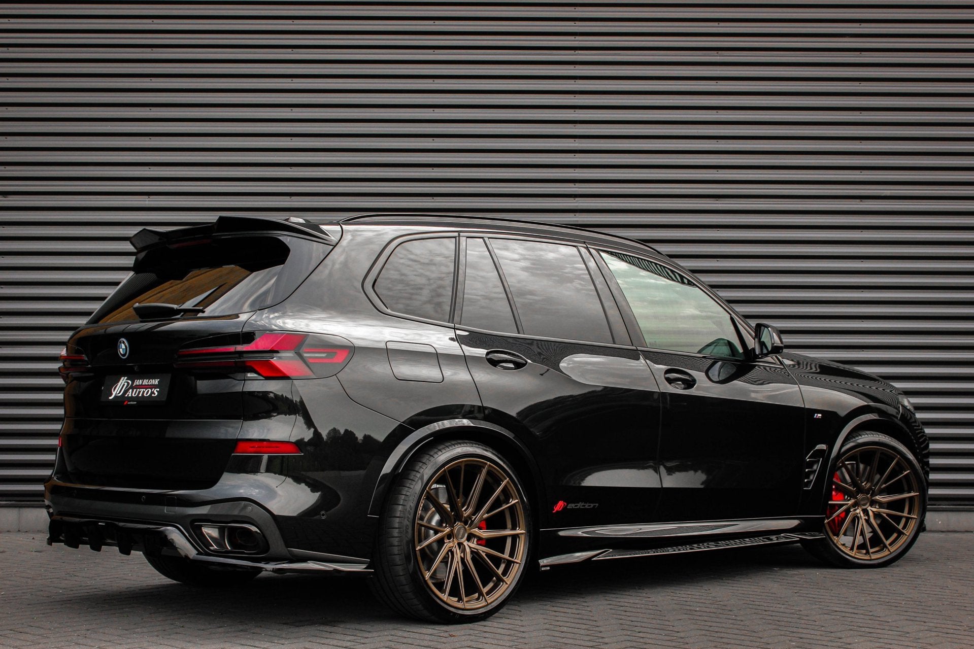 BMW X5 XDrive50e High Executive M-SPORT PRO / M-SEATS / SOFT, Auto's, Dealer onderhouden, Gebruikt, 2395 kg, Sportstoelen