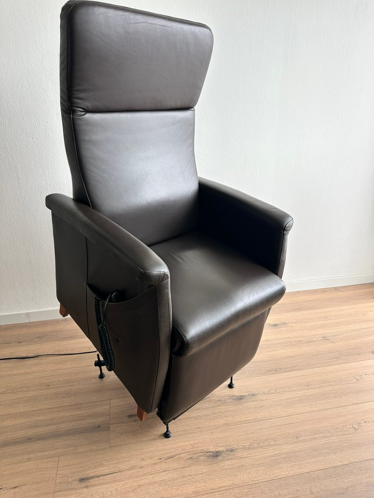 Perfect Sta-op Stoel – Leer-Merk Fitform, Ophalen, Zo goed als nieuw, Leer, 50 tot 75 cm