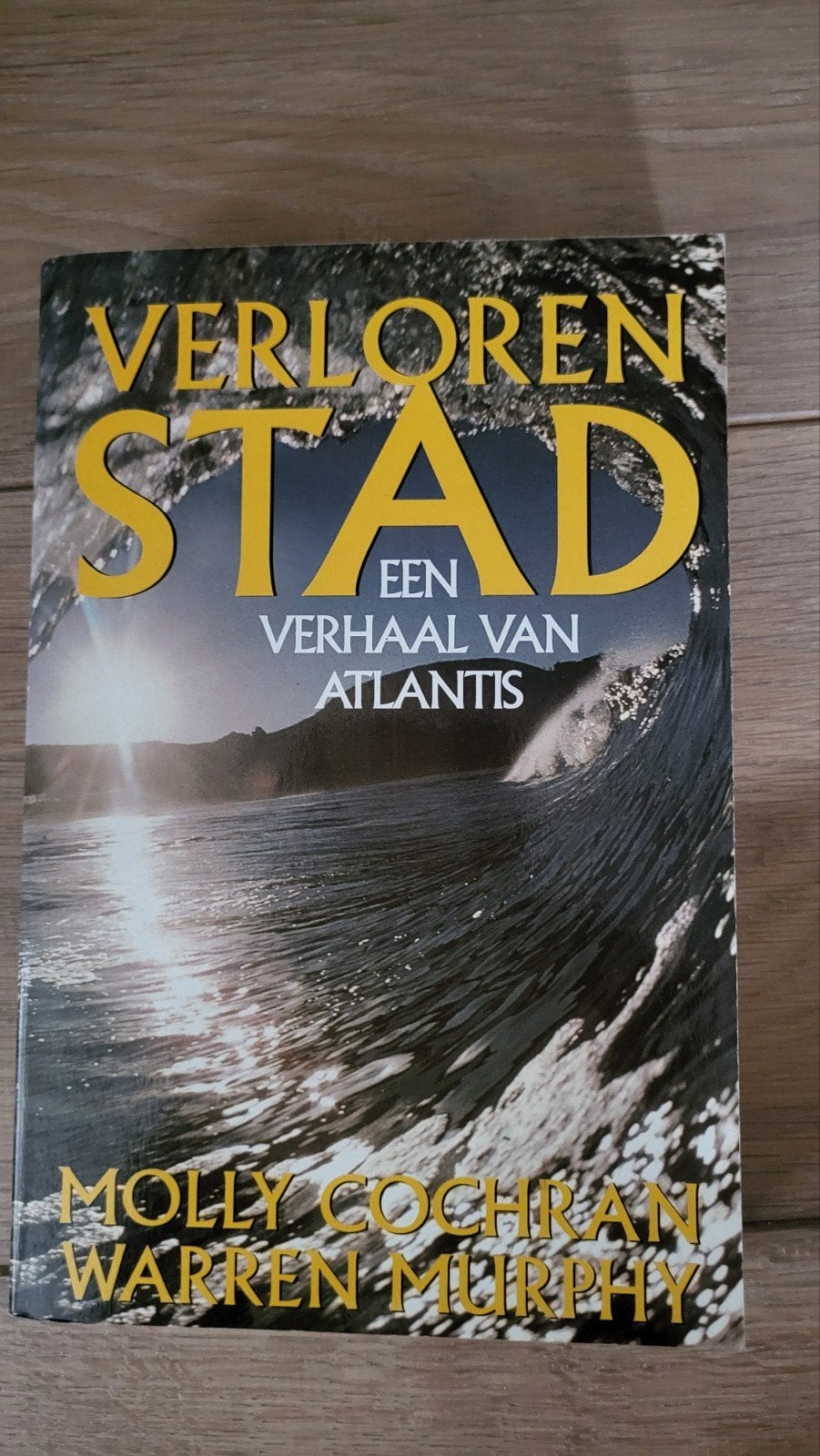 Verloren Stad - Een Verhaal van Atlantis, Boeken, Ophalen of Verzenden, Gelezen, Molly Cochran, Warren Murphy, Europa overig
