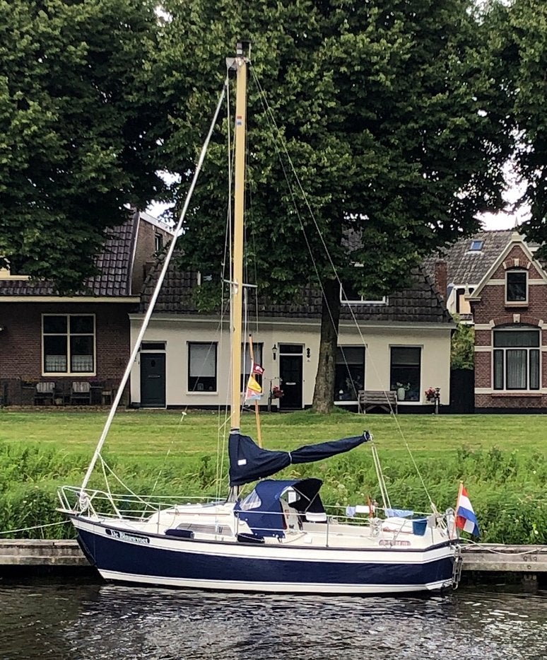 Vandestadt Karawi 710, Watersport en Boten, Binnenboordmotor, Tourjacht of cruiser, Diesel, Zo goed als nieuw