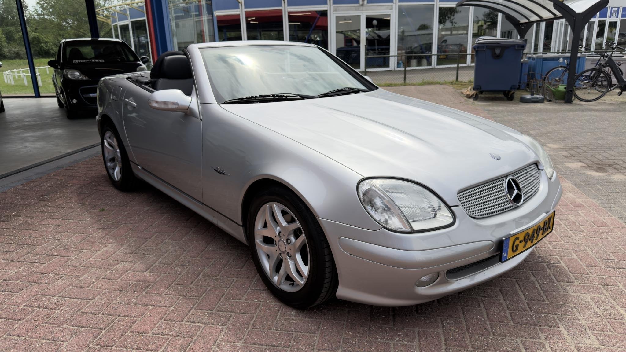 Mercedes-Benz SLK-klasse 200 K. UNIEK! TOPSTAAT! ERG MOOIE A, Auto's, Gebruikt, Zwart, 4 cilinders, Cabriolet