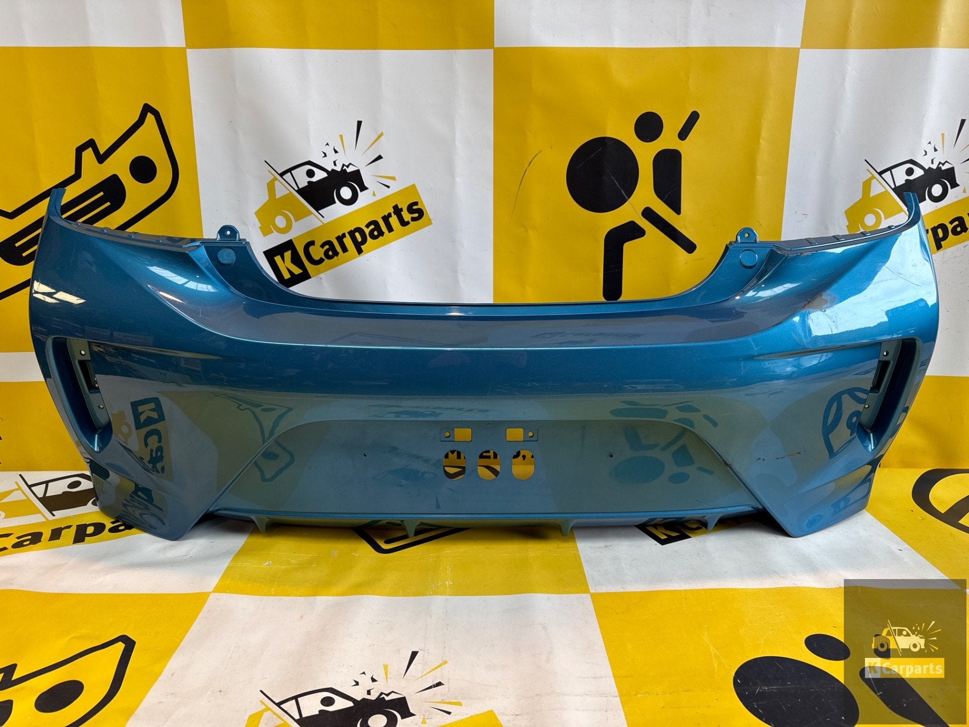 Mitsubishi space star Achterbumper Origineel 6410D942ZZ, Info@fabrikant.eu, Fabrikantstraat 1
1000 AA  Amsterdam, NL, Ophalen of Verzenden