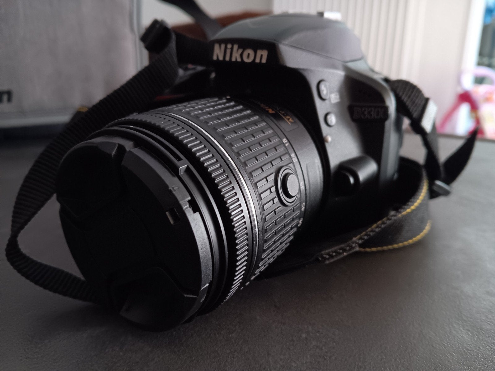 Nikon D3300 spiegelreflexcamera met 2 lenzen en accessoires, Ingebouwde flitser, Gebruikt, Spiegelreflex, Ophalen of Verzenden