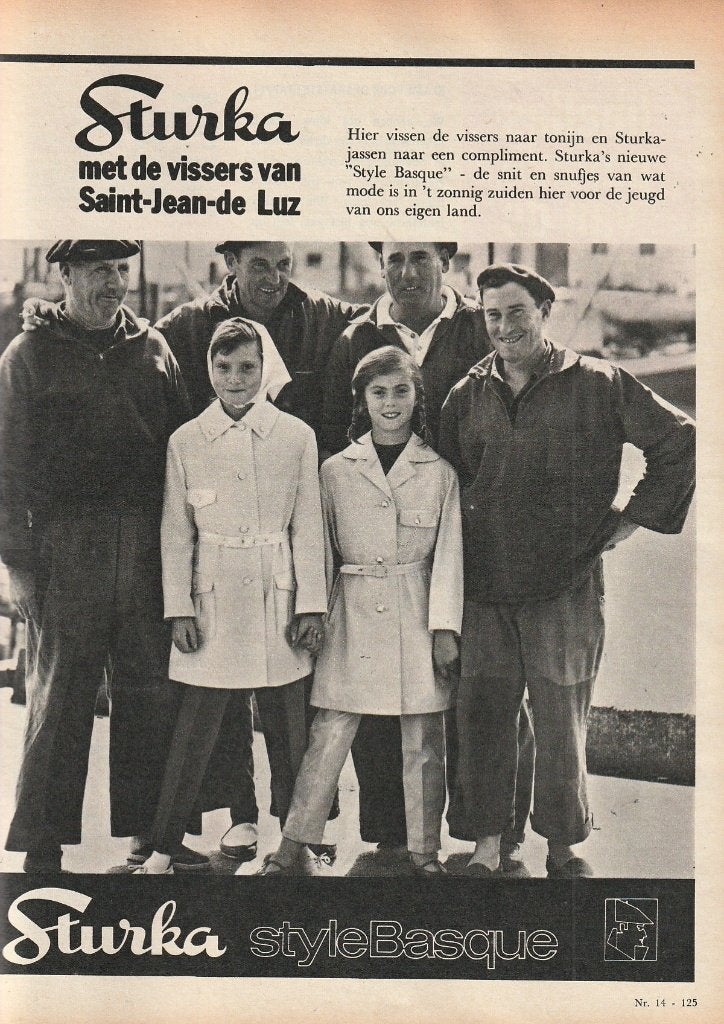 Retro reclame 1963 Sturka kindermode Basque meisjesjassen, Verzamelen, Verzenden, Overige typen