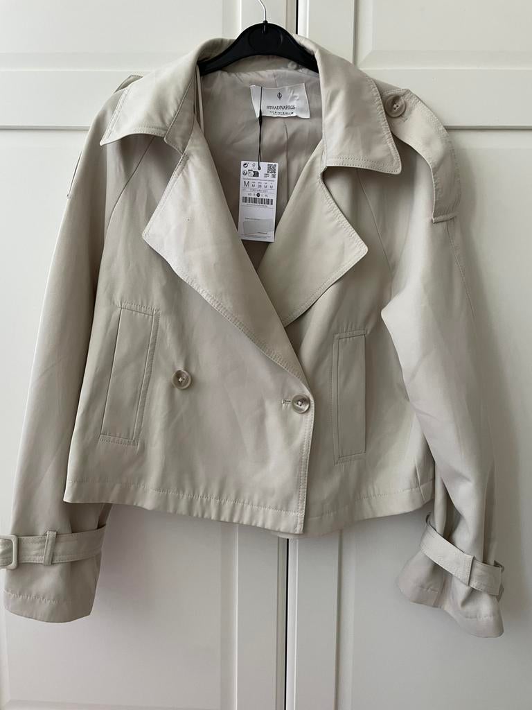 Korte TRENCHCOAT nieuw, Ophalen of Verzenden, Zo goed als nieuw, Beige